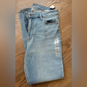 Old Navy Wow straight jeans size 10